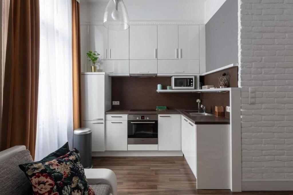 Chic, Captivating Space بودابست المظهر الخارجي الصورة