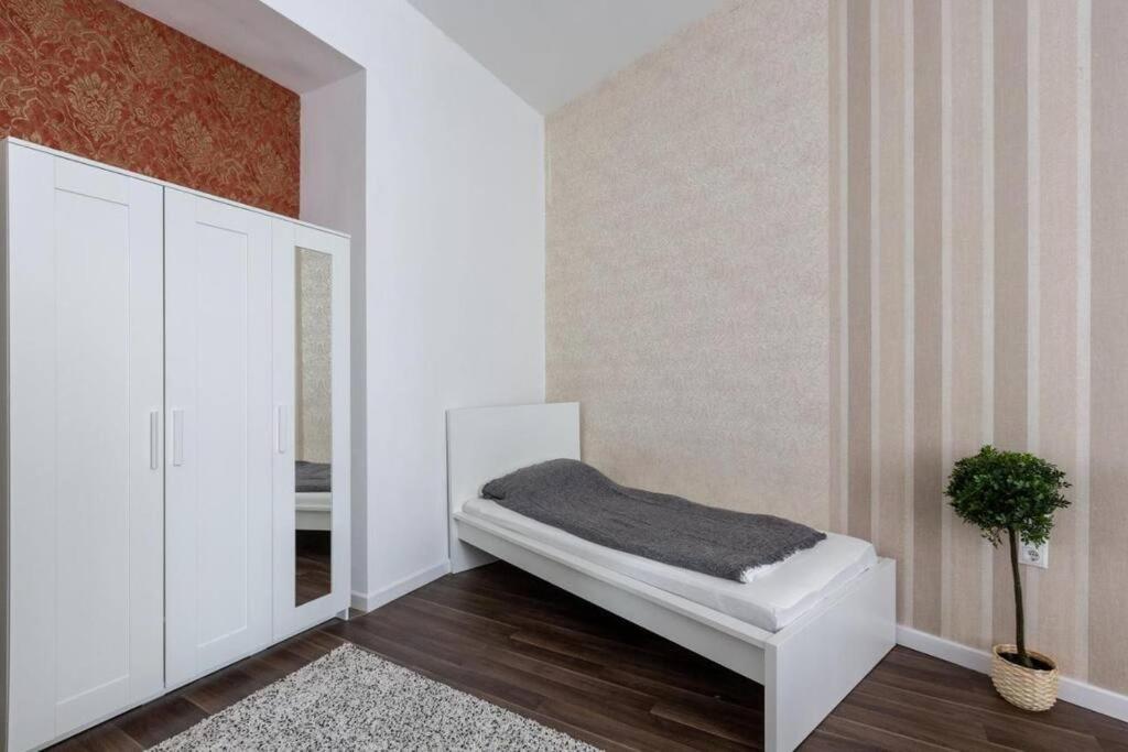 Chic, Captivating Space بودابست المظهر الخارجي الصورة