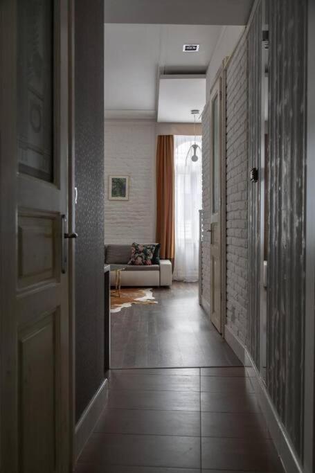 Chic, Captivating Space بودابست المظهر الخارجي الصورة